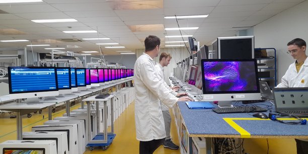 Dans son usine de Saint-Mathieu-de-Tréviers (Hérault), Econocom Factory a lancé deux lignes de reconditionnement d'ordinateurs.