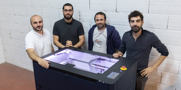 Franck Liguori, Mohamad Koubar, Quentin Leboeuf et Guilhem Peres viennent de co-fonder la startup Addimétal avec l'ambition de commercialiser une imprimante 3D équipée de la technique du Binder Jetting.
