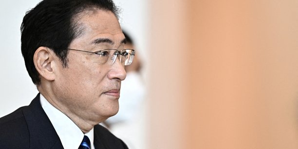 Les séismes ont fait de « nombreuses victimes » et d'importants dégâts matériels, a reconnu mardi le Premier ministre japonais Fumio Kishida. « Nous devons mener une course contre la montre » pour sauver des vies, a-t-il ajouté.