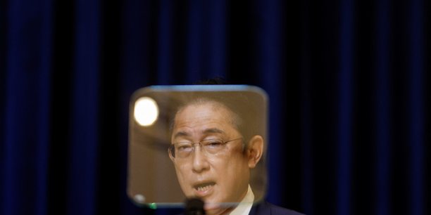 Le premier ministre japonais fumio kishida tient une conference de presse lors du sommet de l'apec a bangkok, thailande[reuters.com]