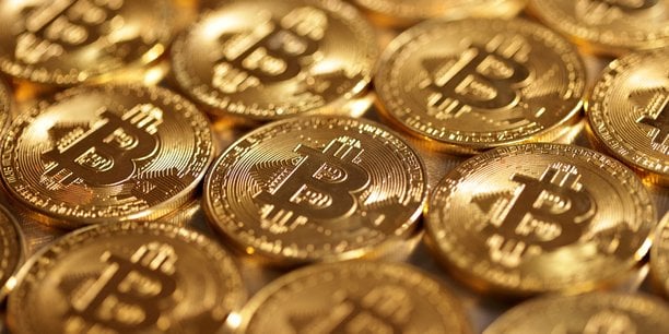 Le bitcoin a profité de l'intérêt pour les cryptomonnaies de financiers de référence comme BlackRock.