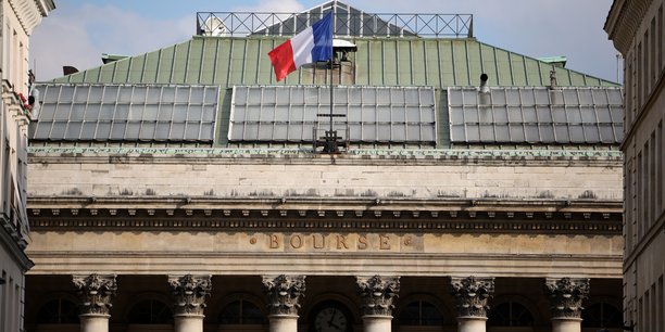 Le palais brogniard, ancienne bourse de paris[reuters.com]