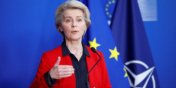 Ursula von der Leyen a été mandatée en décembre par les dirigeants des Vingt-Sept pour étudier une réponse au plan d'aide protectionniste à 370 milliards de dollars décidé par l'administration américaine.