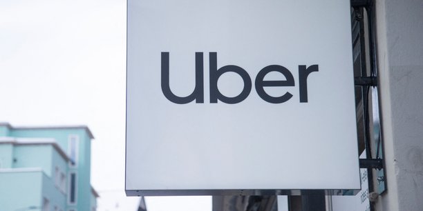 Selon Uber, qui qualifie la décision lyonnaise d'« isolée », les demandes de requalification en salariat de chauffeurs n'ont pas abouti dans plus de 65% des cas.
