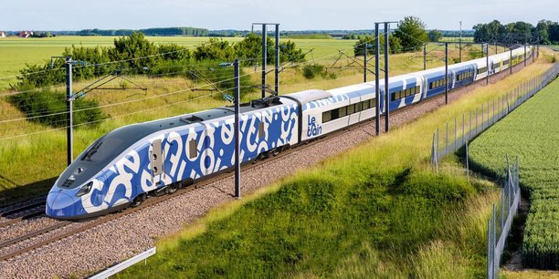 Le Train a signé un contrat avec le constructeur espagnol Talgo pour la livraison de 10 rames neuves. Les rames seront construites au Pays basque.