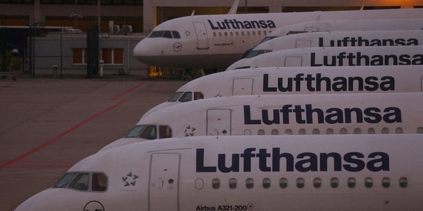 Avions de la compagnie allemande lufthansa a l'aeroport de francfort[reuters.com]