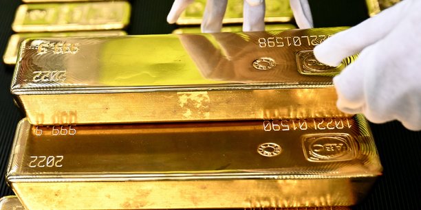 Les banques centrales et autres fonds souverains ont ainsi acheté 1.136 tonnes d'or (+ 450 tonnes), en net en 2022.
