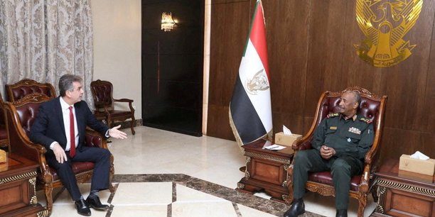 Le general en chef soudanais abdel fattah al-burhan rencontre le ministre israelien des affaires etrangeres a khartoum[reuters.com]