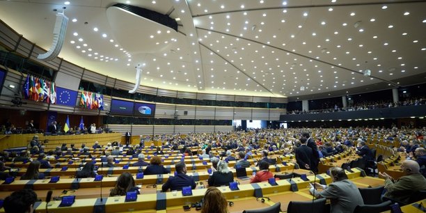 Les eurodéputés réunis à Strasbourg doivent adopter une position sur le projet législatif de la Commission européenne qui prévoit d'améliorer la performance énergétique des bâtiments.
