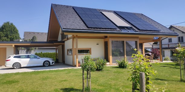 Depuis sa création en 2020, Oscaro Power a commercialisé environ 15.000 kits de panneaux solaires photovoltaïques. Crédit photo : Bisol