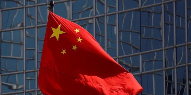 « Ce sont les États-Unis et non la Chine qui envoient constamment des armes sur le champ de bataille », a déclaré Wang Wenbin, le porte-parole du ministère chinois des Affaires étrangères.