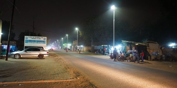 Sunna Design a déjà déployé plus de 125.000 lampadaires solaires dans le monde, notamment dans plusieurs pays d'Afrique de l'Ouest.