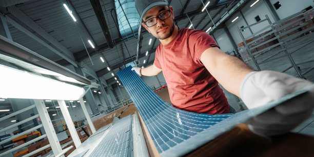 Le nouveau laminateur, qui sera installé l’été prochain sur le site de Systovi à Carquefou, permettra de produire 260 panneaux photovoltaïques par jour contre 200 actuellement.