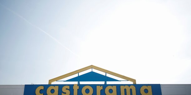 Le logo de castorama, une enseigne de kingfisher a ezanville, en france[reuters.com]