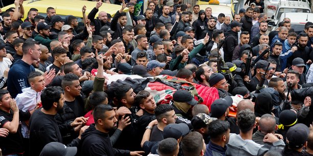 Photo des funerailles d'amir abou khadijeh[reuters.com]