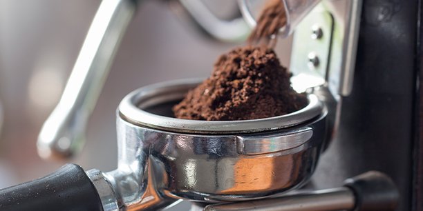 Découvrez la machine à café broyeur De’Longhi Magnifica Smart