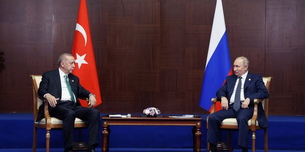 Vladimir poutine et tayyip erdogan se rencontrent a astana, au kazakhstan[reuters.com]
