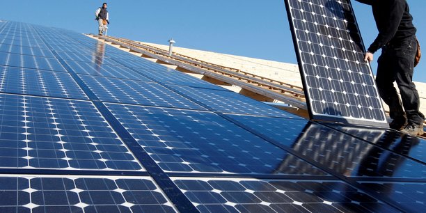 Misant sur le solaire intelligent, Imeon Energy commercialise une gamme d'onduleurs solaires fondée sur des algorithmes d'intelligence artificielle. Cette technologie permet d'augmenter la rentabilité des installations solaires avec stockage ainsi que la durée de vie des batteries.