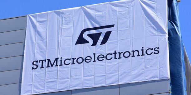 Le projet d'extension de l'usine de semi-conducteurs de STMicroelectronics à Crolles a annoncé l'été dernier par l'entreprise franco-italienne et mené en partenariat avec l'Américain GlobalFoundries.