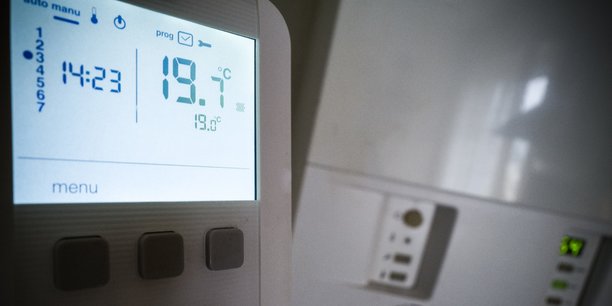 Au dernier trimestre 2022, les ventes de robinets de radiateurs ou de thermostats, à poser ou fixer au mur, ont enregistré « un boom de plus de 40% », selon l'alliance des fabricants (Ignes).