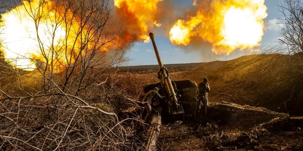 Les Vingt-sept ont approuvé un plan de deux milliards d'euros pour envoyer en Ukraine un million d'obus de 155 mm.