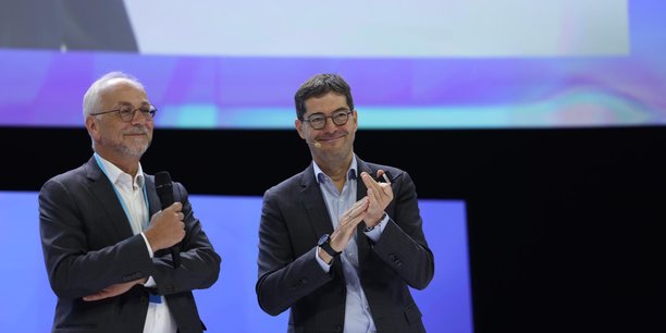 Julien Carmona (à gauche), président du Crédit Mutuel Bretagne et Nicolas Théry (à droite), président du Crédit Mutuel Centre-Est-Europe.
