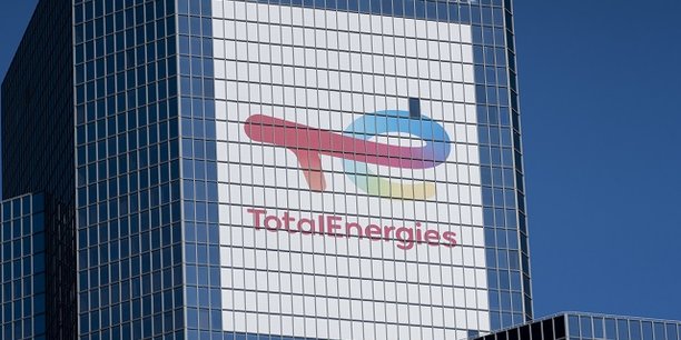 Quelques jours après son assemblée générale, TotalEnergies retrouve des militants du climat mercredi au tribunal de Paris.