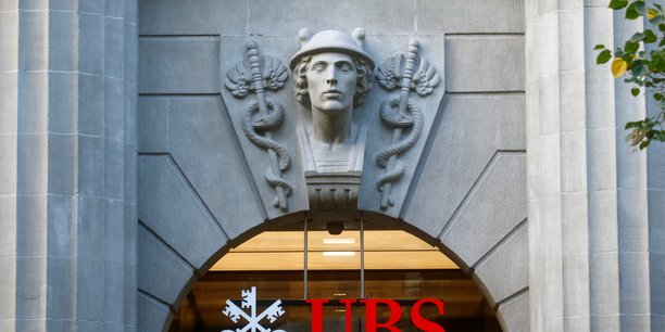Photo du logo de la banque suisse ubs[reuters.com]
