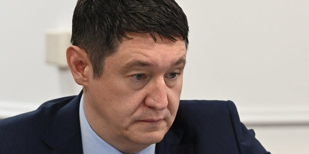 Le ministre kazakh de l'energie, almasadam satkaliyev, assiste a une reunion gouvernementale a astana[reuters.com]