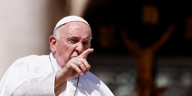 Le pape francois au vatican[reuters.com]