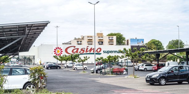 Un hypermarché Casino dans le centre de Béziers.