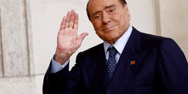 L'ancien premier ministre silvio berlusconi au palais du quirinal a rome, italie[reuters.com]