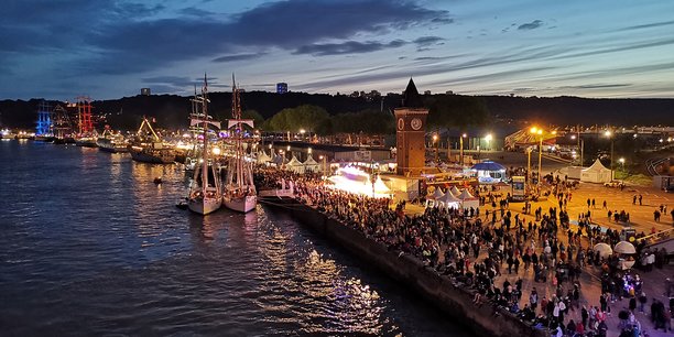 Le rassemblement des grands voiliers à Rouen inaugure une série de grands événements sur la Seine.