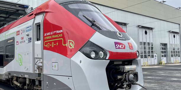 Le premier train régional hybride a été présenté, ce mercredi 14 juin, à Toulouse.