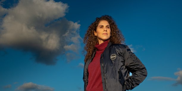 « J'étais parmi ceux qui, enfants rêvaient d'aller un jour dans l'espace. J'ai toujours été très fascinée par les avions, les pilotes, les pionnières de l'aviation puis les pionnières de l'espace » (Anthea Comellini, astronaute de réserve).