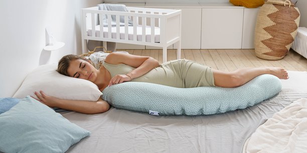 Babymoov compte devenir leader sur le coussin de maternité avec l'acquisition de la marque doomoo, spécialiste du confort du sommeil.