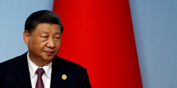 Le président chinois Xi Jinping a reçu son homologue vénézuélien Nicolas Maduro avec sa délégation au Palais du peuple, le monumental bâtiment qui sert à accueillir les dignitaires étrangers, situé au bord de la place Tiananmen.