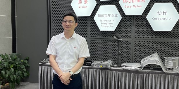 Zhang Shuai, le directeur la transformation numérique d'IKD.