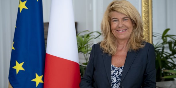 Dominique Faure « prévoit une augmentation de 220 millions d'euros » de la DGF pour le budget 2024.