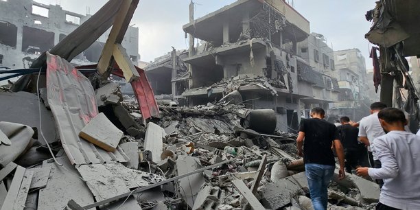 En dépit des appels à des pauses humanitaires, Israël poursuit des  bombardement intensifs sur la bande de Gaza