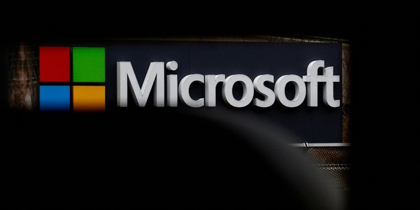 Un groupement de 11 entreprises saisissent le Conseil d'État pour tenter de suspendre la décision de la Cnil, qui a autorisé l'hébergement des données de santé chez Microsoft.