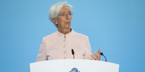 « Nous avons révisé à la baisse notre perspective de croissance pour 2023, à 0,7 %. Puis à 1 % en 2024 et 1,5 % en 2025. Ce dernier chiffre n'est que très légèrement inférieur au potentiel de croissance de la zone euro », expliquait Christine Lagarde à La Tribune.