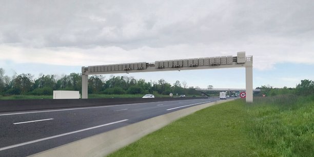 « Ce très gros projet de transformation va radicalement changer l'usage de l'autoroute et contribuer à faire connaître aux Français à ce que les Anglo-Saxons appellent le free flow », veut croire Josalito Bellet. (Photomontage d'un des futurs portiques)