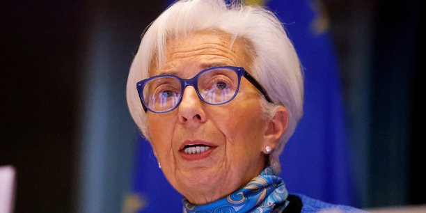 « Je dois rester réservée car nous disons aussi que nous dépendons des données et qu'il y a encore un niveau d'incertitude et certains indicateurs qui ne sont pas ancrés au niveau où nous voudrions les voir », a rappelé Christine Lagarde.