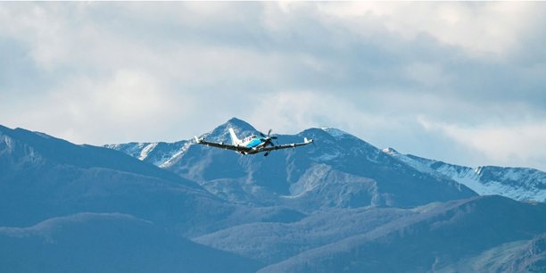 Le démonstrateur Ecopulse porté par Airbus, Daher et Safran vient de réaliser son premier vol en mode hydride-électrique.