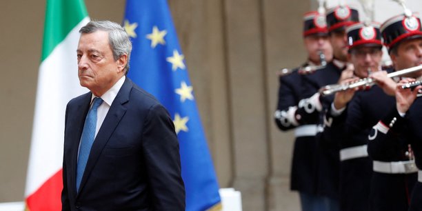 Draghi quitte le palais chigi a rome[reuters.com]