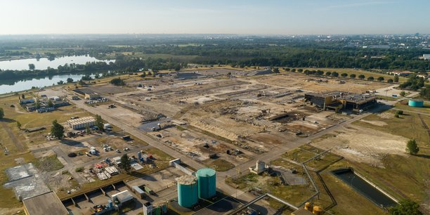 Une industrie énergétique va être inaugurée sur l'ancien site de Ford à Blanquefort en 2024.