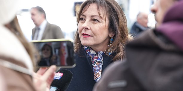 Carole Delga, présidente de la Région Occitanie, a donné sa première conférence de presse de l'année 2024 le 9 janvier, depuis la gare Saint-Roch à Montpellier.