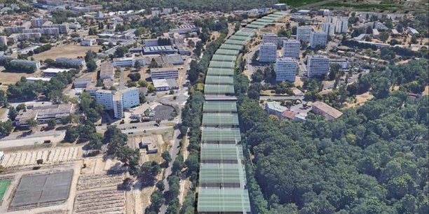 Retoquée pour l'instant, le projet de rocade solaire à Bordeaux pourrait se matérialiser par un démonstrateur sur le boulevard Aliénor d'Aquitaine au nord de la ville.