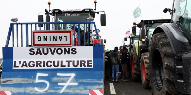 Selon les Jeunes Agriculteurs, ce « nouveau modèle agricole » fait défaut depuis la réforme de la politique agricole commune (PAC) de l'Union européenne en 1992.